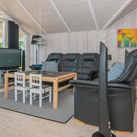 Holiday home Three-bedroom In Bjert 2 *