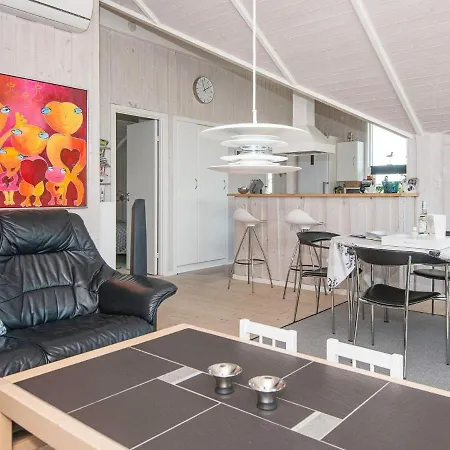 Holiday home Three-bedroom In Bjert 2 Sonder Bjert