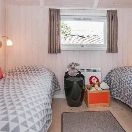 Three-bedroom In Bjert 2 * Sonder Bjert